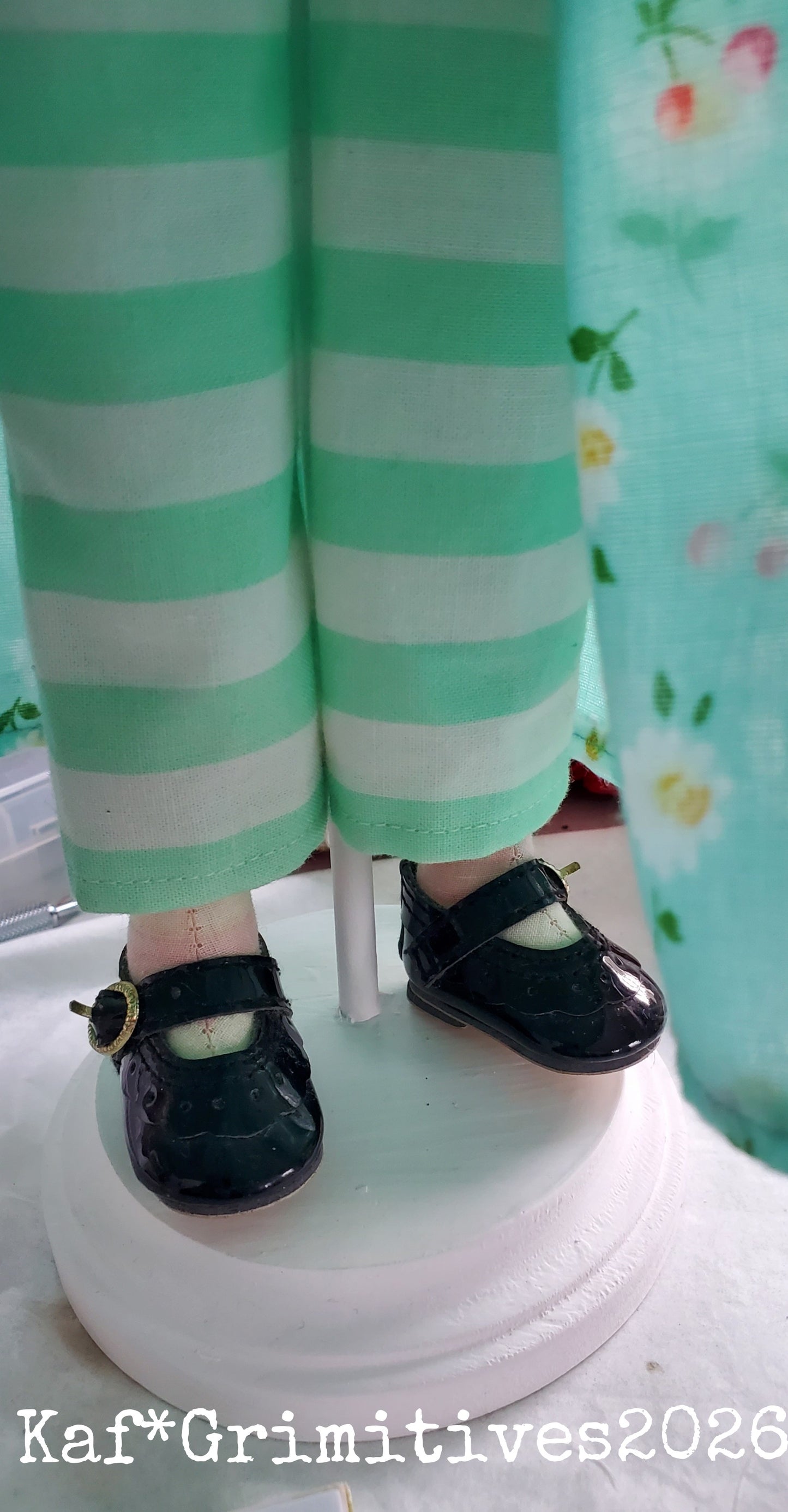 Sending Love Letters Swan